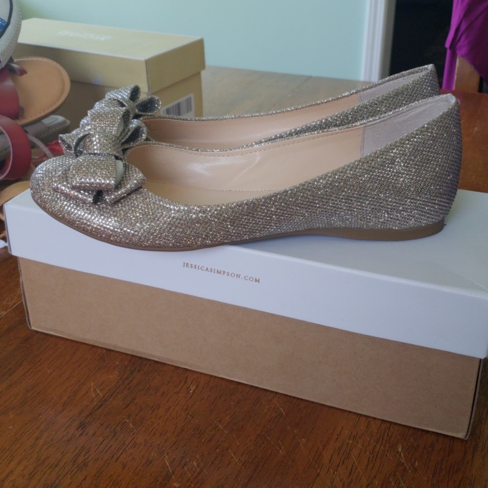 Shoes - Picture 3 of 3